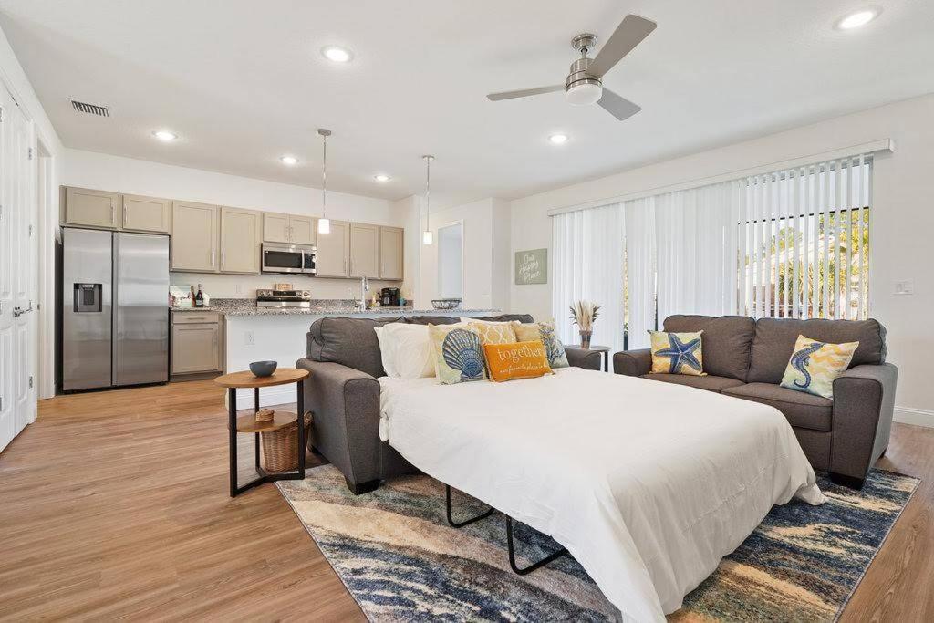 Luxury King Suite, 3Br 2Ba, Beach Vibe, Top-Tier Amenities, Prime Location Palm Coast Exterior photo