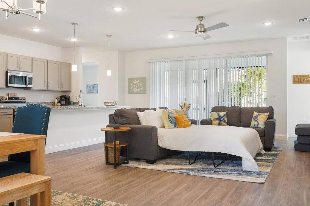 Luxury King Suite, 3Br 2Ba, Beach Vibe, Top-Tier Amenities, Prime Location Palm Coast Exterior photo