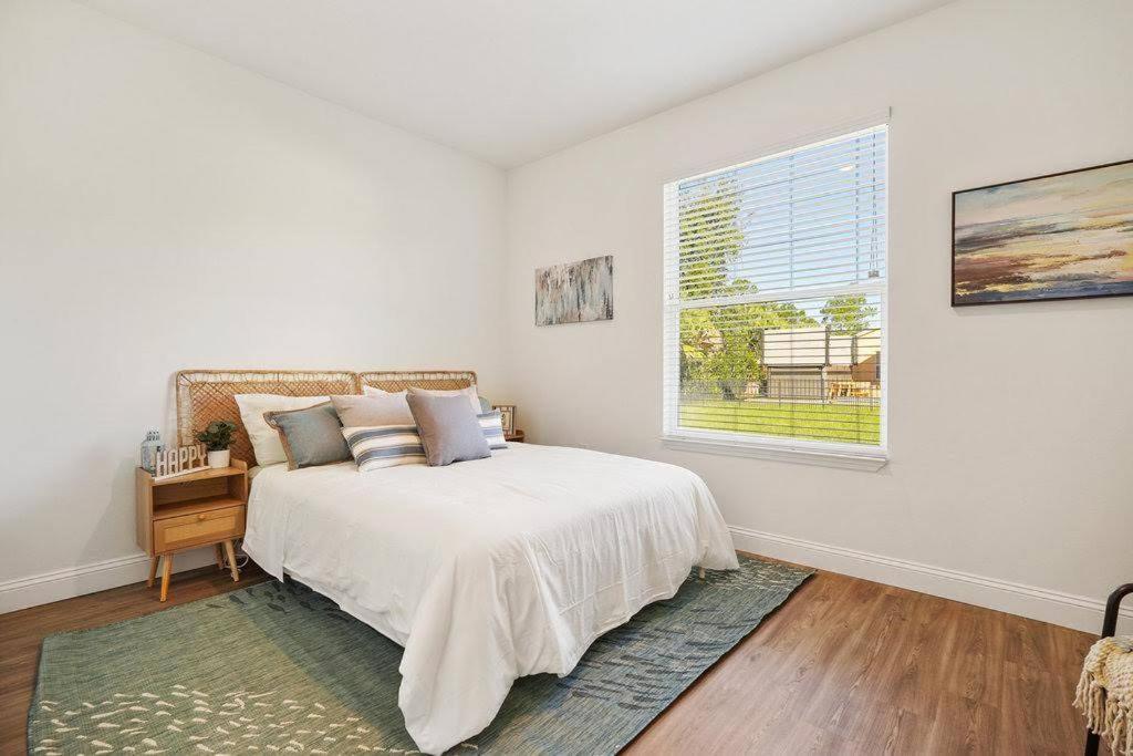 Luxury King Suite, 3Br 2Ba, Beach Vibe, Top-Tier Amenities, Prime Location Palm Coast Exterior photo